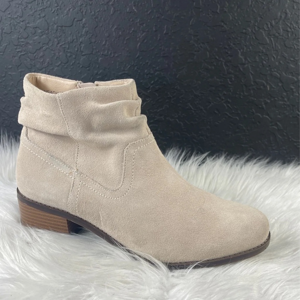 Vionic Booties Size 7.5